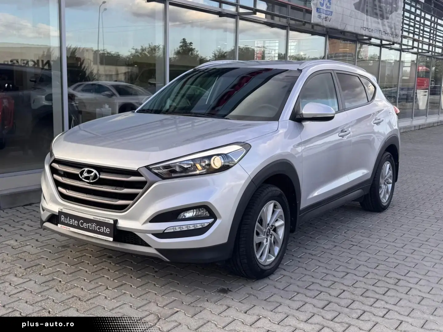 Hyundai Tucson  1.6 MT 2WD