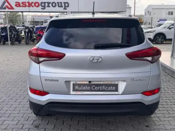 Hyundai Tucson  1.6 MT 2WD