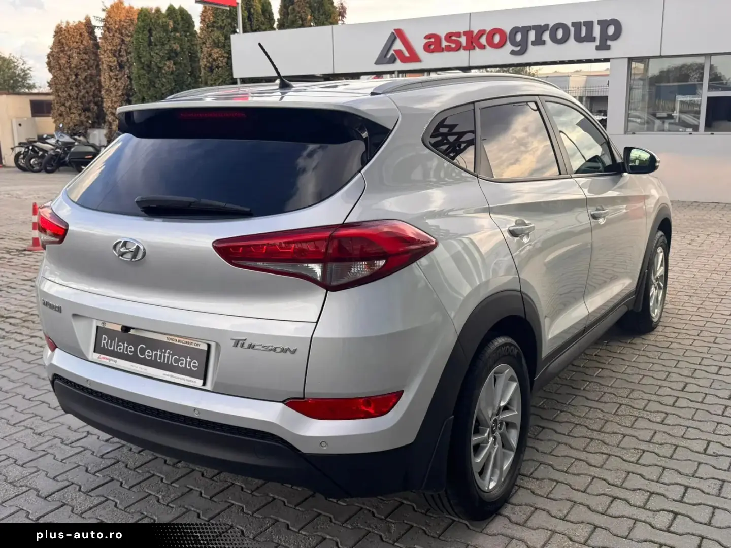 Hyundai Tucson  1.6 MT 2WD
