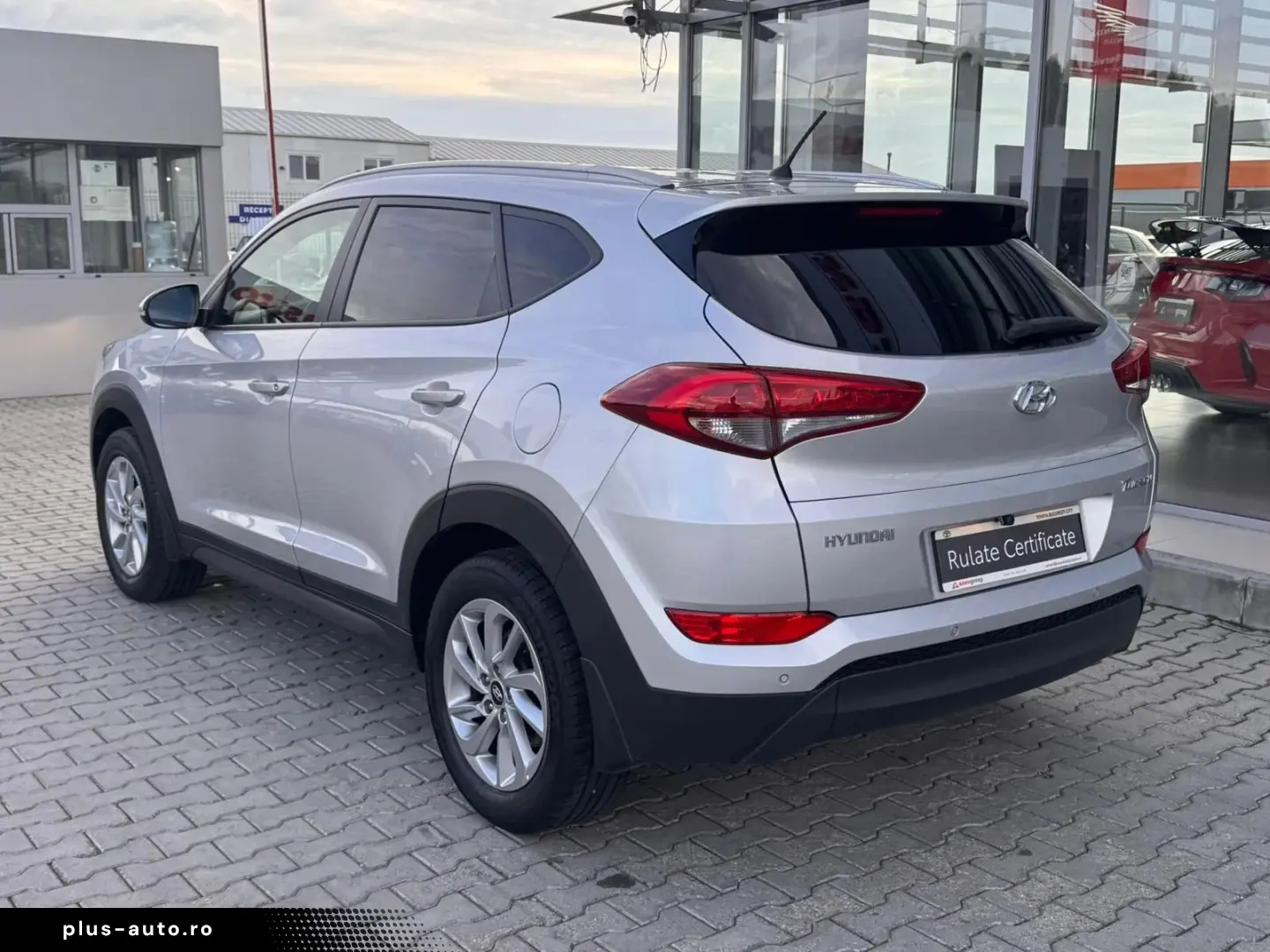Hyundai Tucson  1.6 MT 2WD