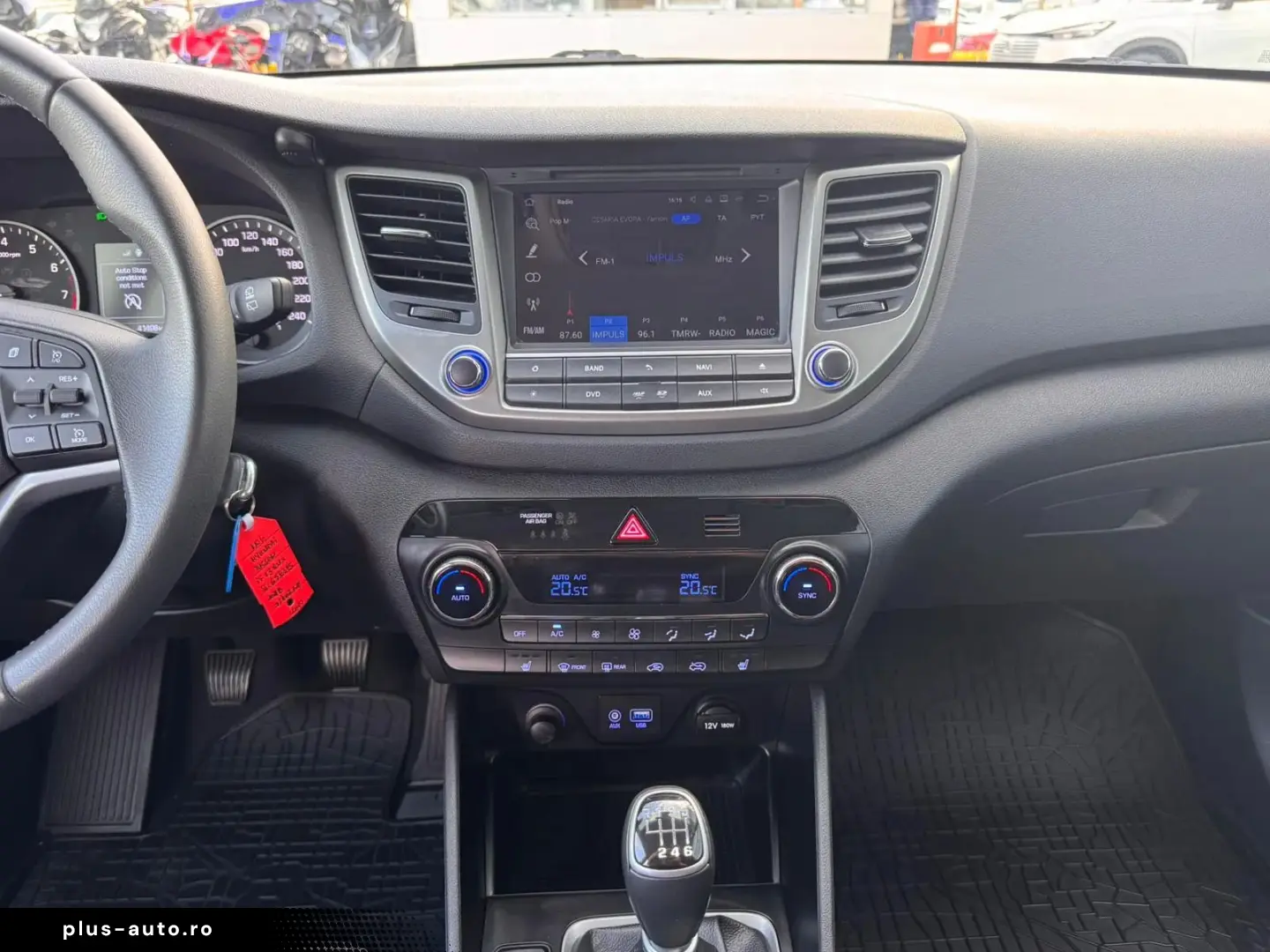 Hyundai Tucson  1.6 MT 2WD