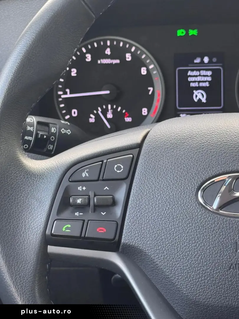 Hyundai Tucson  1.6 MT 2WD