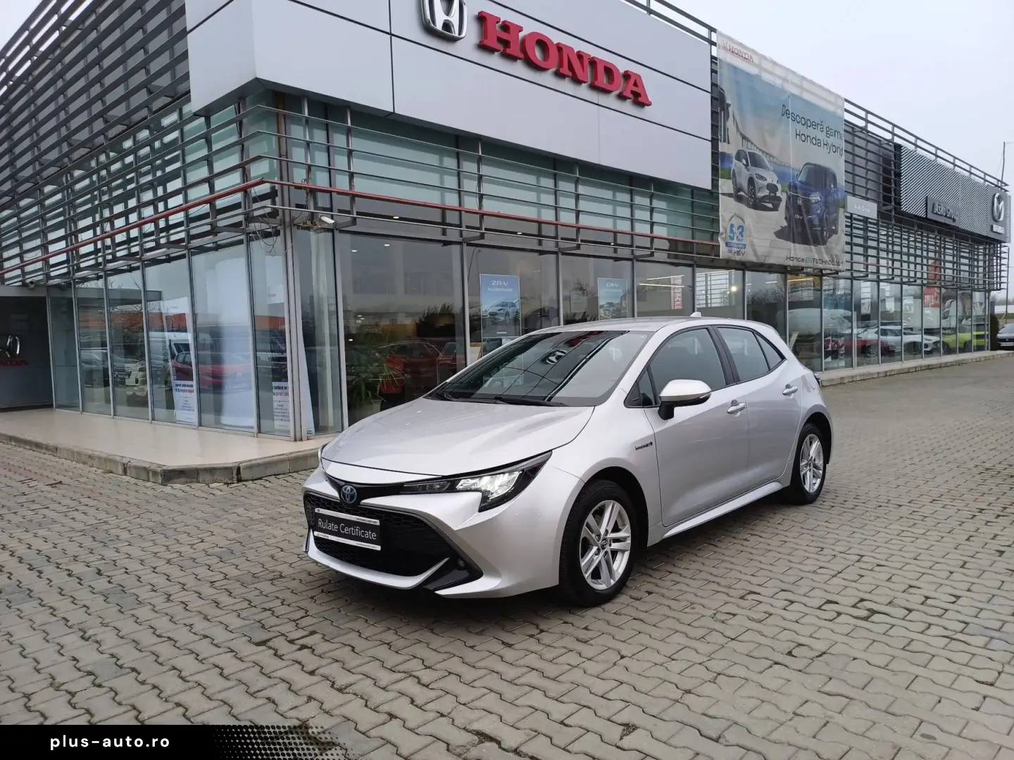 Toyota Corolla  Dynamic 1.8 HYBRID 122 CP