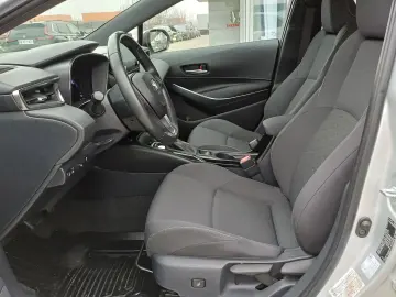 Toyota Corolla  Dynamic 1.8 HYBRID 122 CP