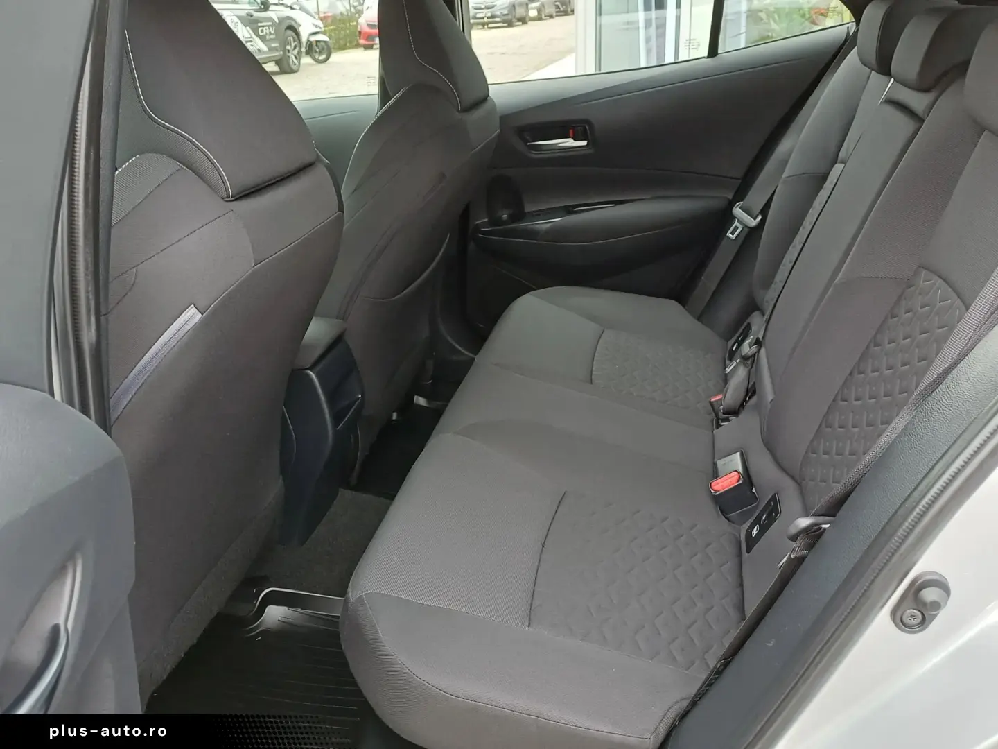 Toyota Corolla  Dynamic 1.8 HYBRID 122 CP