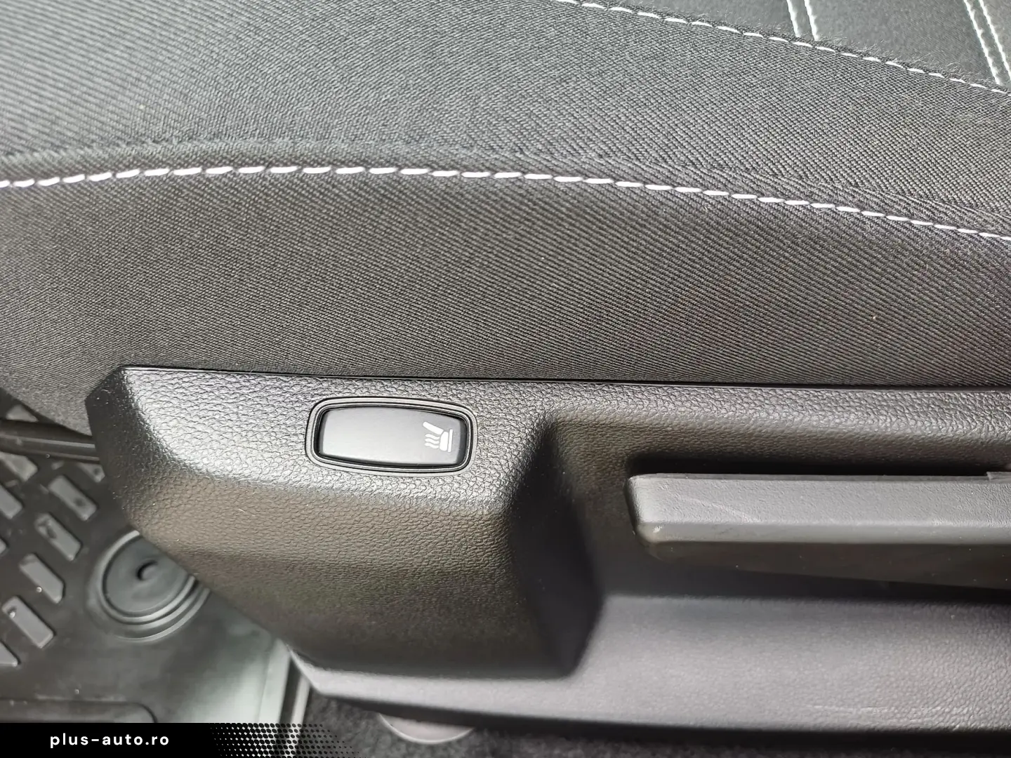 Dacia Duster Journey 1.3 TCE 150 CP EDC