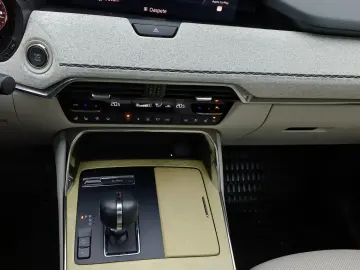 Mazda CX-60 5WGN 3.3L e-SKYACTIV D 254ps 8AT AWD Takumi Plus