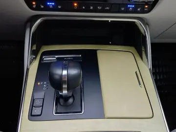 Mazda CX-60 5WGN 3.3L e-SKYACTIV D 254ps 8AT AWD Takumi Plus