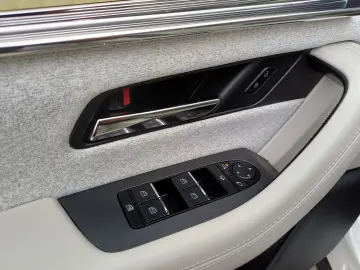 Mazda CX-60 5WGN 3.3L e-SKYACTIV D 254ps 8AT AWD Takumi Plus