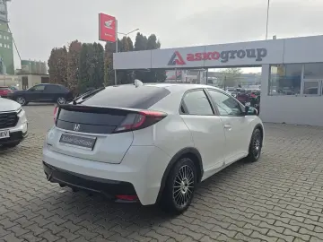 Honda CIVIC Elegance 1.8 - 140 CP MT