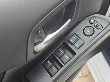 Honda CIVIC Elegance 1.8 - 140 CP MT