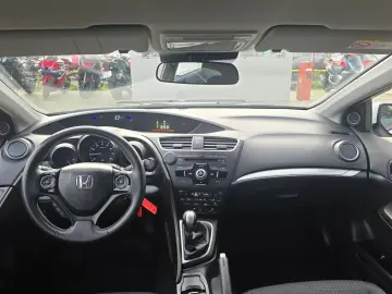 Honda CIVIC Elegance 1.8 - 140 CP MT