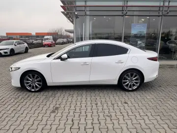 MAZDA 3 SEDAN 2.0 SkyActiv-G150 Plus AT