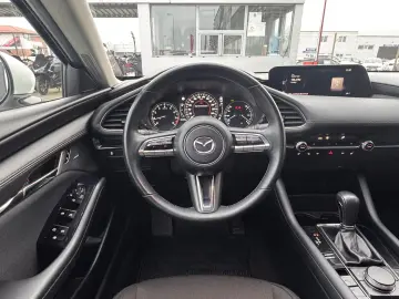 MAZDA 3 SEDAN 2.0 SkyActiv-G150 Plus AT