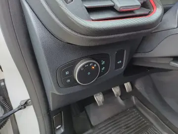 Ford Puma ST LINE x 1.0 Ecoboost 125 CP