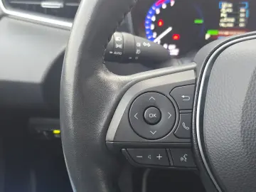 Toyota Corolla 1.8 - 122 CP Hybrid