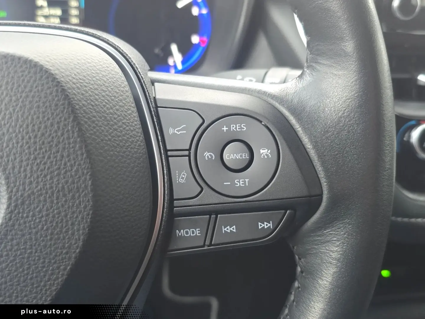 Toyota Corolla 1.8 - 122 CP Hybrid