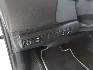 Toyota Corolla  Dynamic  1.8 HYBRID 122Cp