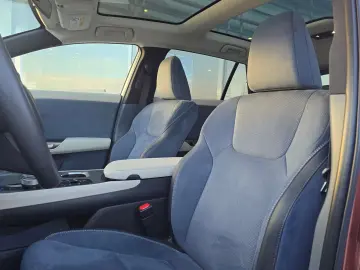 Lexus RZ 450e 313 CP AWD Luxury