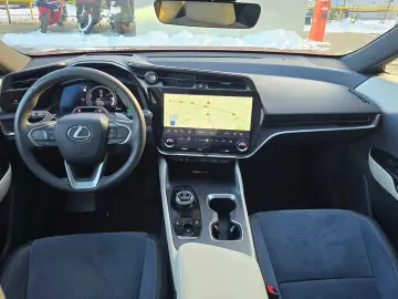 Lexus RZ 450e 313 CP AWD Luxury