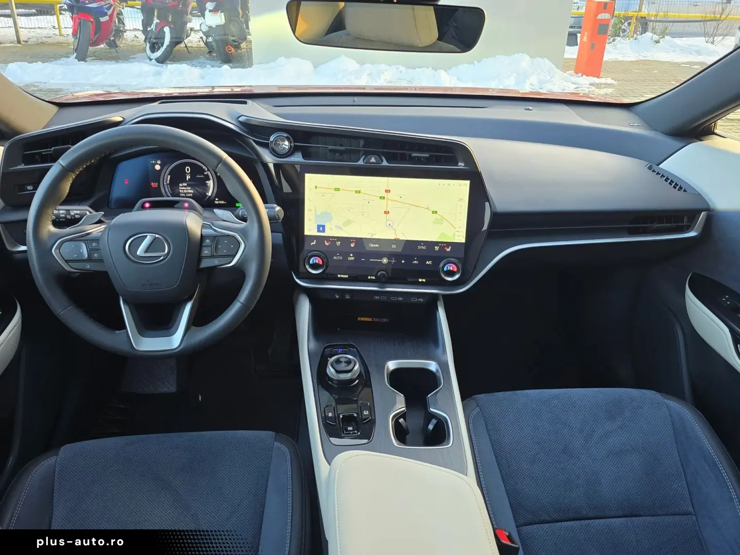 Lexus RZ 450e 313 CP AWD Luxury