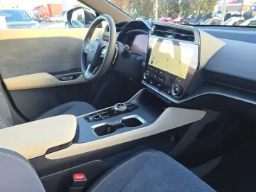 Lexus RZ 450e 313 CP AWD Luxury