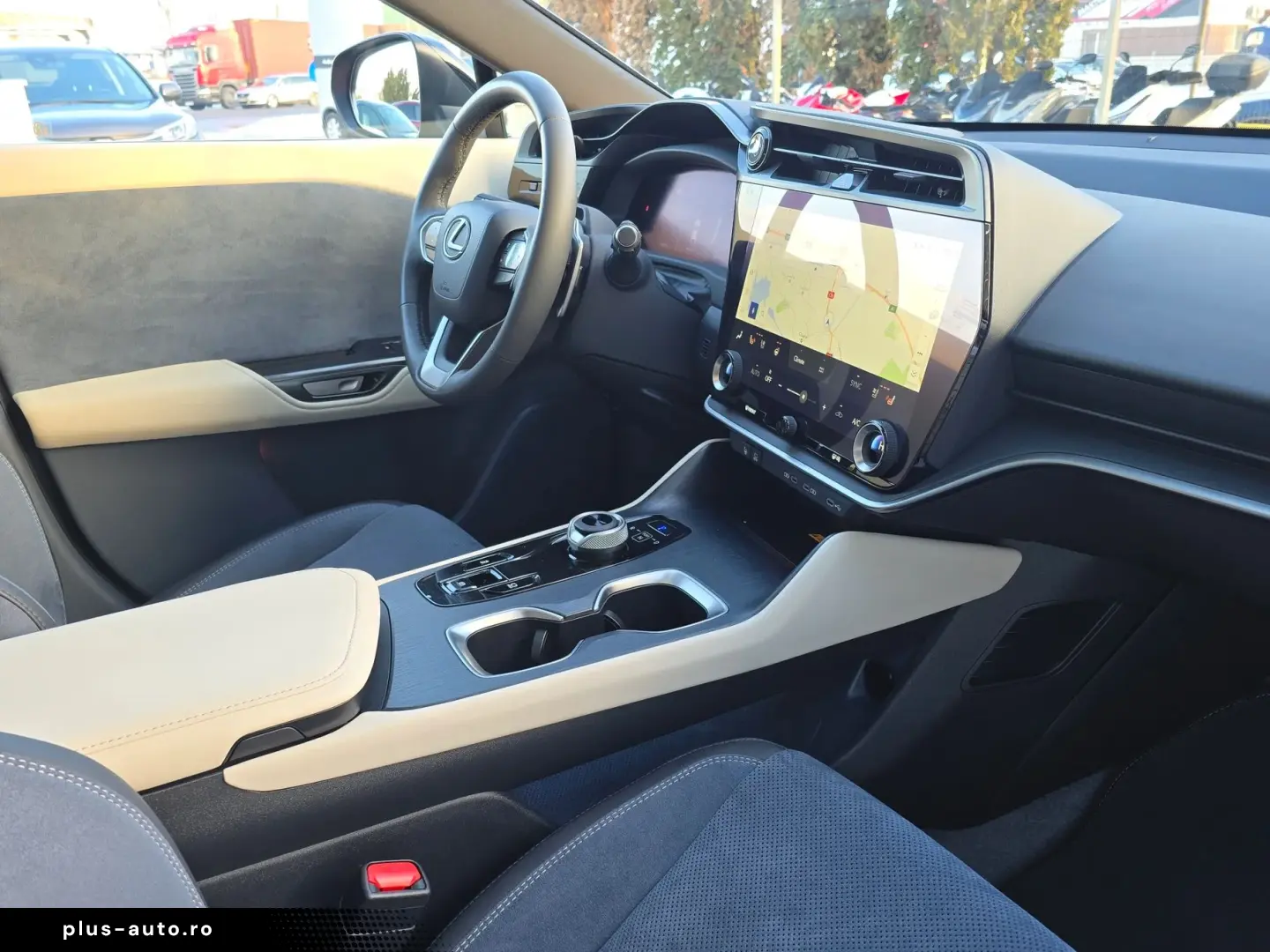 Lexus RZ 450e 313 CP AWD Luxury