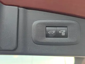 Lexus RZ 450e 313 CP AWD Luxury