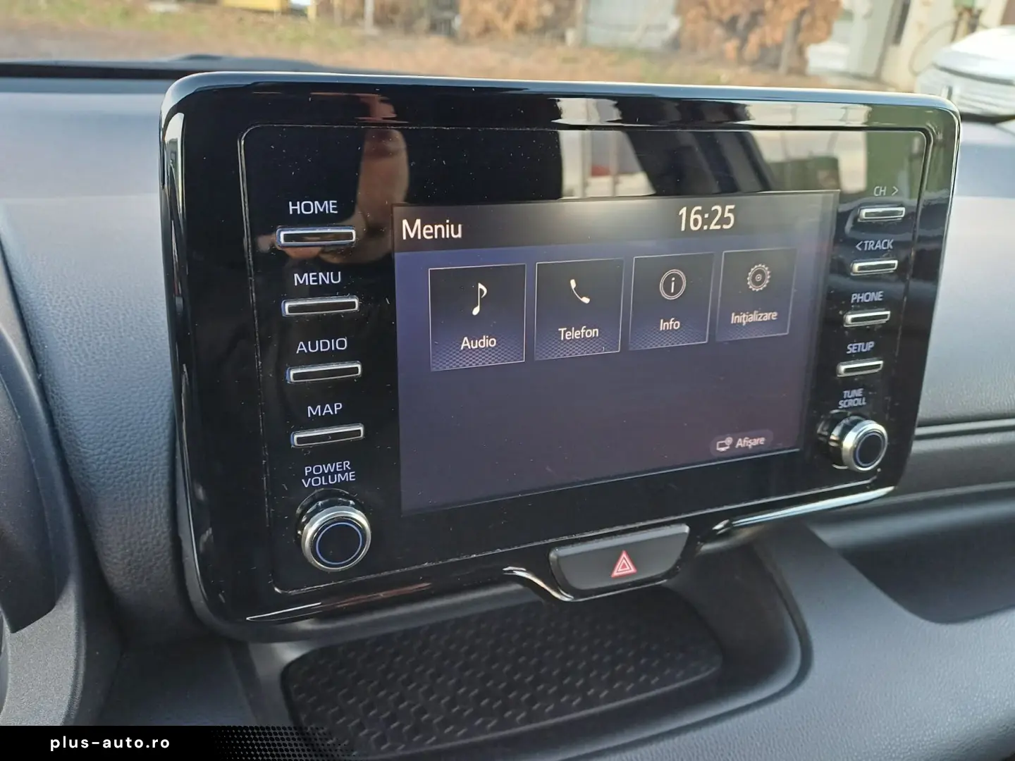 Toyota Yaris 1.5 hybrid 92 CP Eco