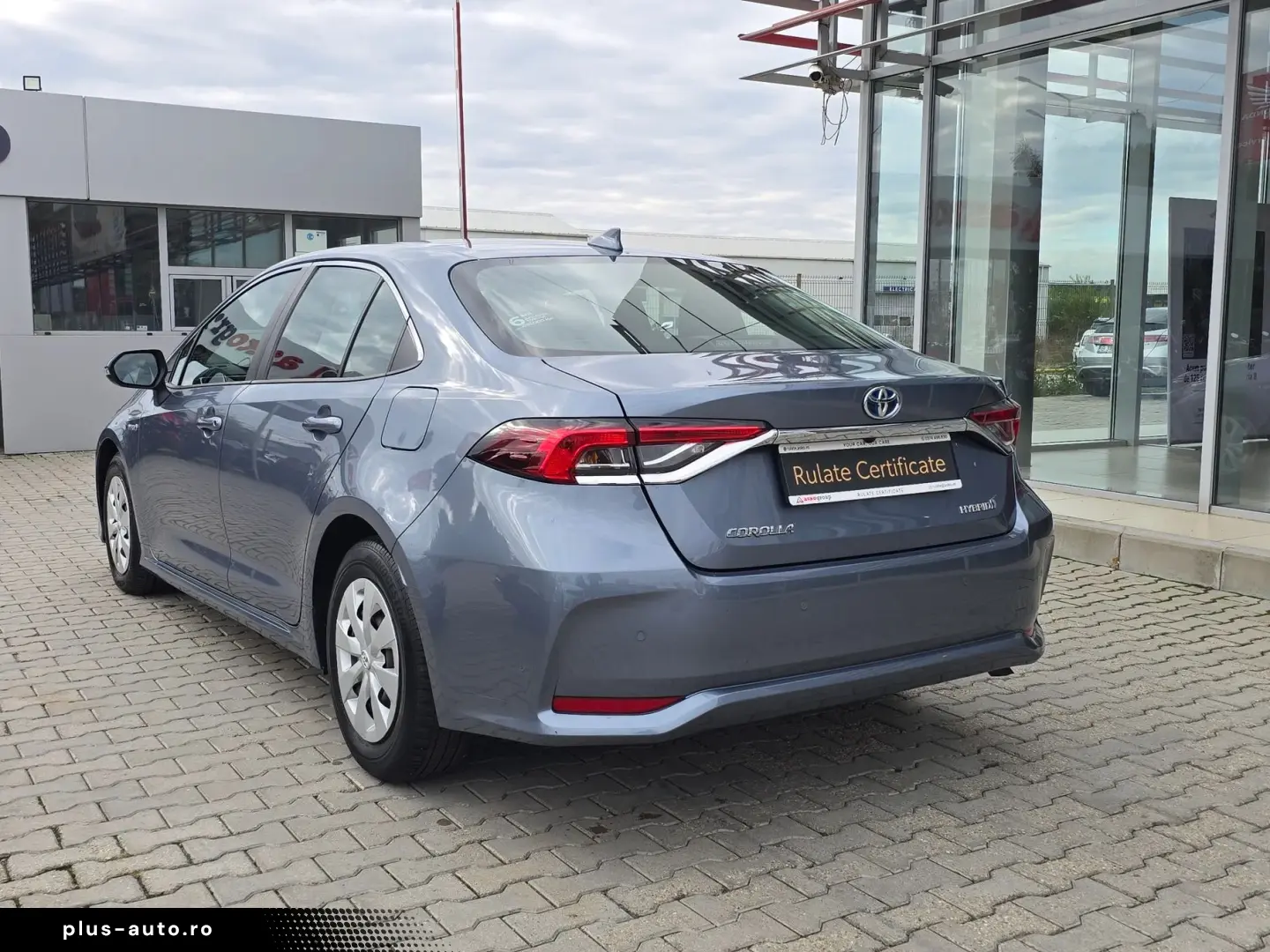 Toyota Corolla Sedan Hybrid 1.8 - 122 CP -  Business