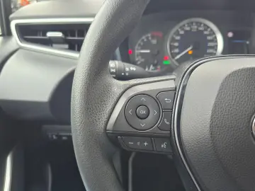 Toyota Corolla Sedan Hybrid 1.8 - 122 CP -  Business