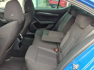 Skoda Octavia 2.0 TDI 150 cp DSG Style