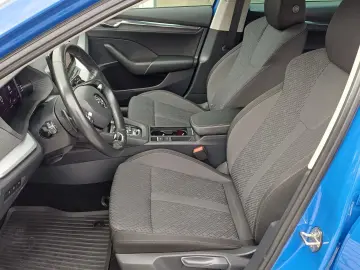 Skoda Octavia 2.0 TDI 150 cp DSG Style