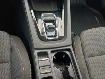 Skoda Octavia 2.0 TDI 150 cp DSG Style