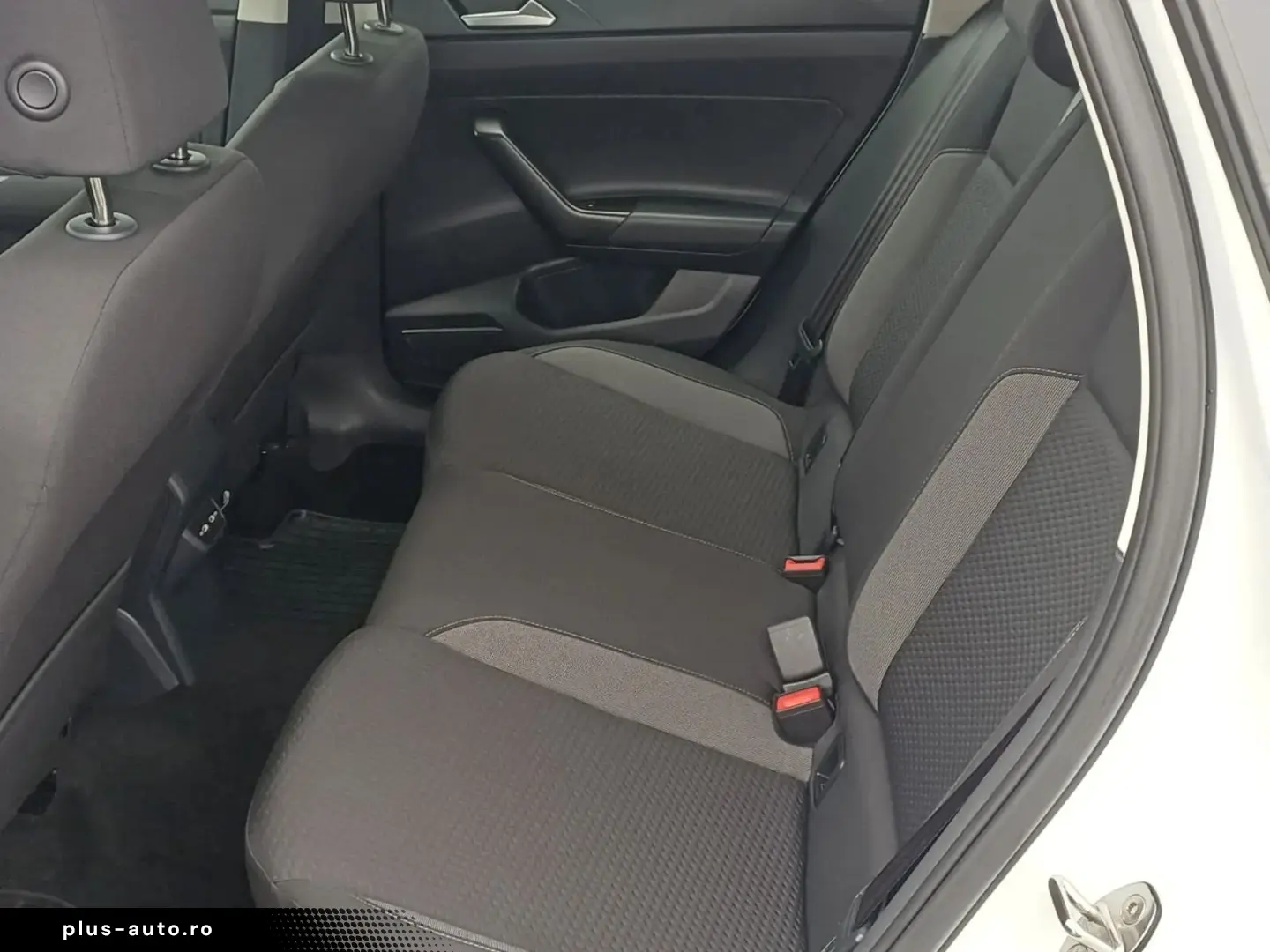 Volkswagen Polo 1.0 benzina 95 CP MT5 Life