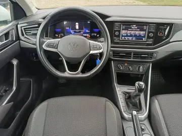 Volkswagen Polo 1.0 benzina 95 CP MT5 Life