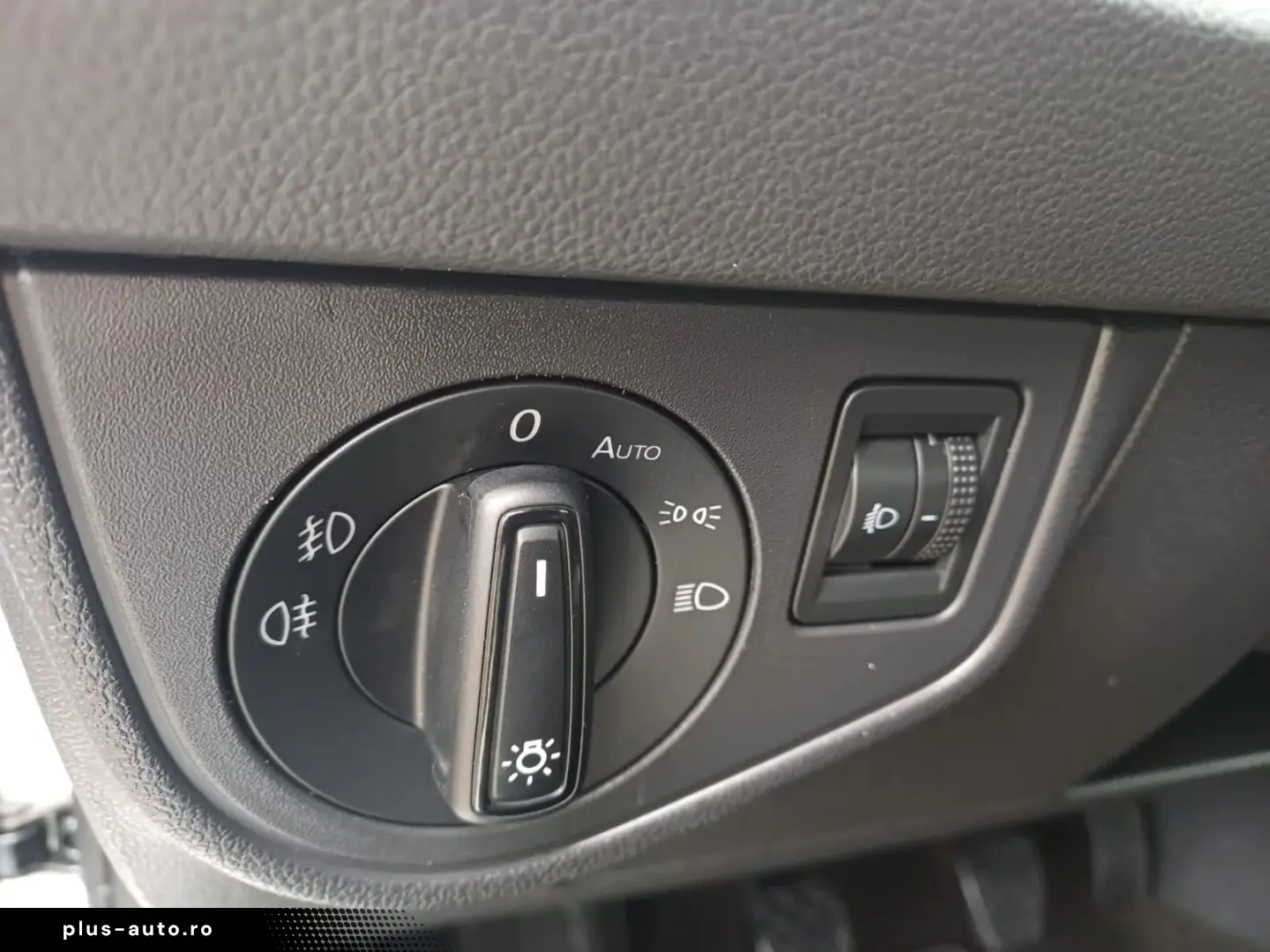 Volkswagen Polo 1.0 benzina 95 CP MT5 Life