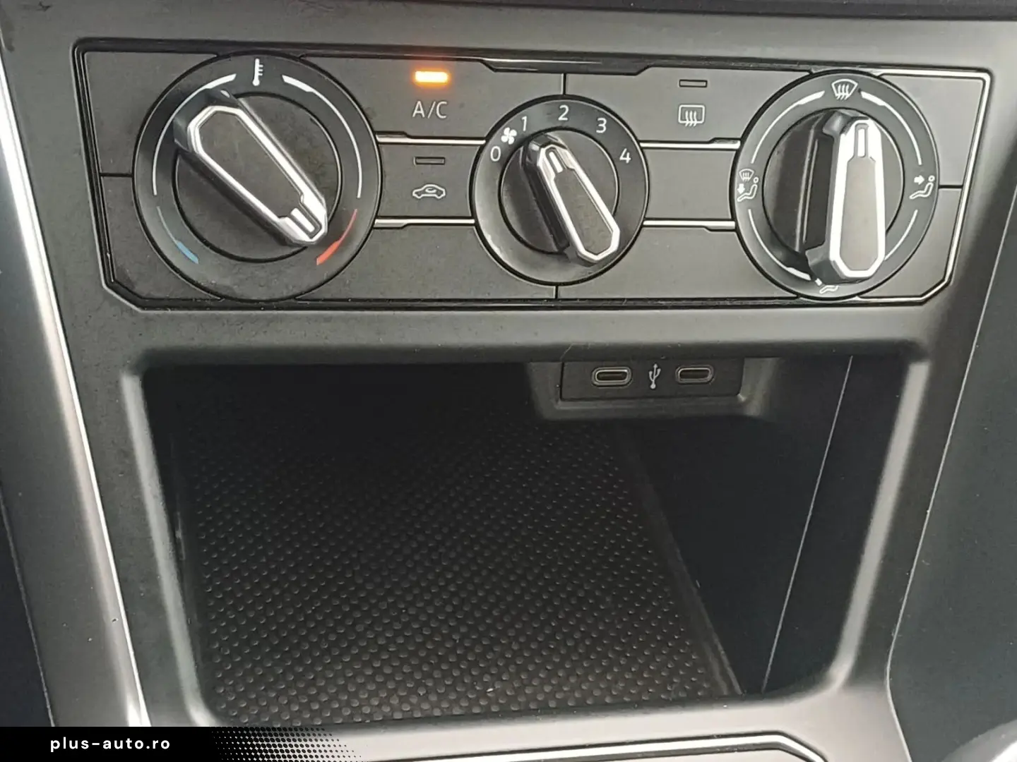 Volkswagen Polo 1.0 benzina 95 CP MT5 Life