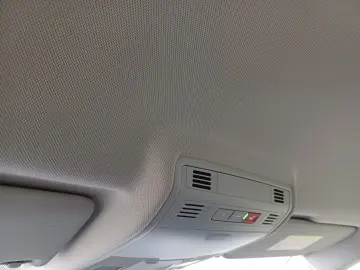 Volkswagen Polo 1.0 benzina 95 CP MT5 Life