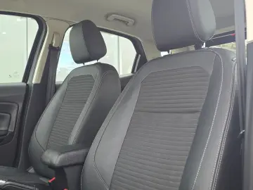 FORD ECOSPORT 1.0 - 125 CP EcoBoost Titanium