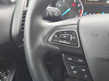 FORD ECOSPORT 1.0 - 125 CP EcoBoost Titanium