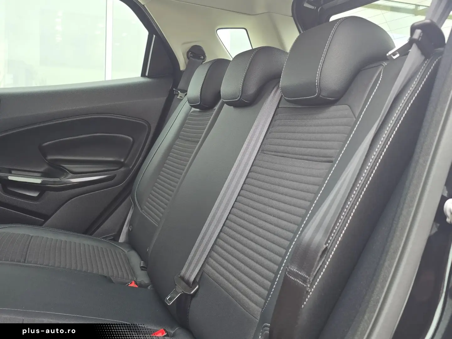 FORD ECOSPORT 1.0 - 125 CP EcoBoost Titanium