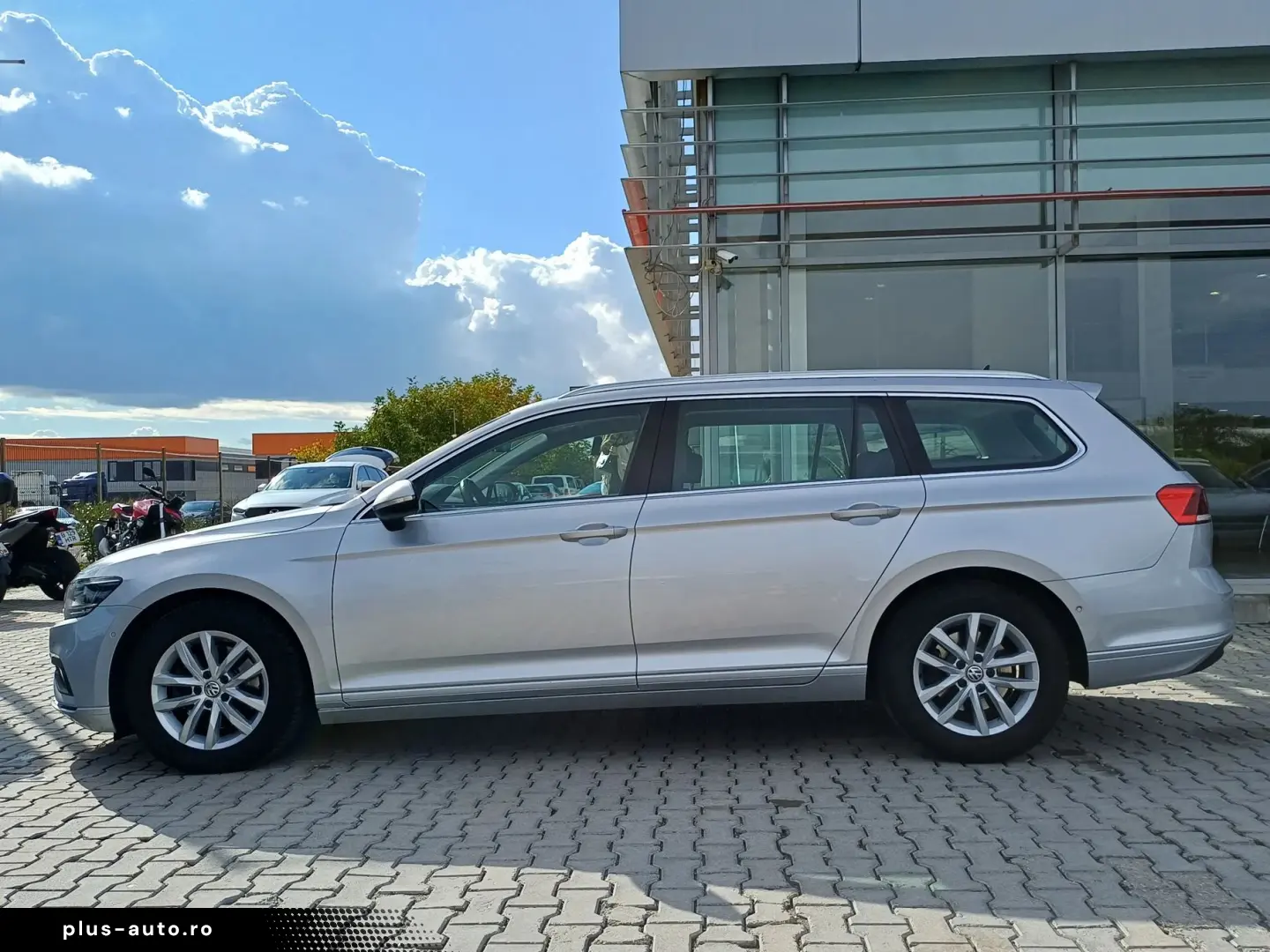 Volkswagen Passat Comfortline 1.6 Tdi 120 CP DSG