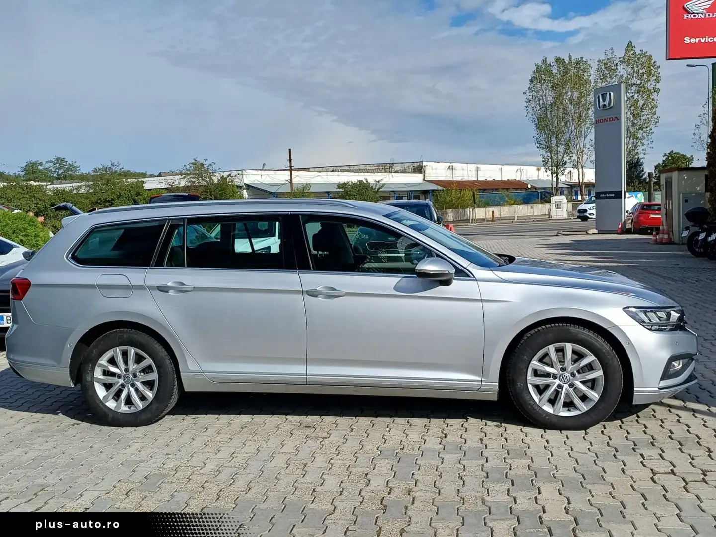 Volkswagen Passat Comfortline 1.6 Tdi 120 CP DSG
