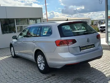 Volkswagen Passat Comfortline 1.6 Tdi 120 CP DSG
