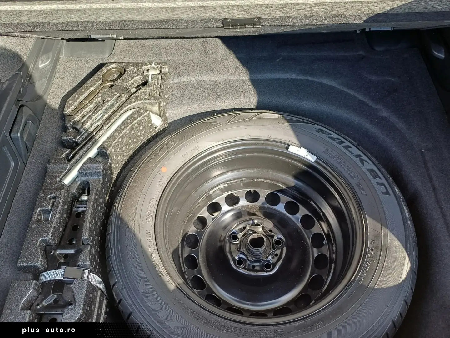 Volkswagen Passat Comfortline 1.6 Tdi 120 CP DSG