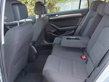 Volkswagen Passat Comfortline 1.6 Tdi 120 CP DSG