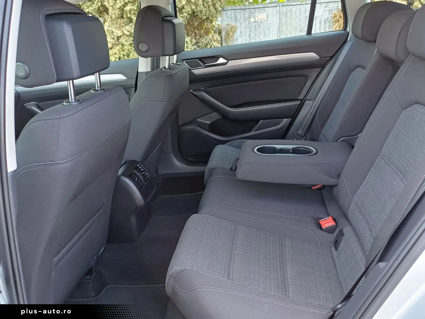 Volkswagen Passat Comfortline 1.6 Tdi 120 CP DSG