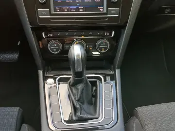 Volkswagen Passat Comfortline 1.6 Tdi 120 CP DSG