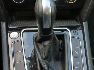 Volkswagen Passat Comfortline 1.6 Tdi 120 CP DSG